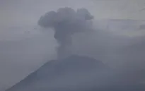 Núi lửa Semeru phun trào ở Indonesia khiến 14 người thiệt mạng, gần 100 người bị thương