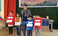 Món quà ý nghĩa cho các học sinh vùng cao dịp Tết Tân Sửu