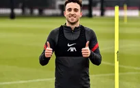 Liverpool đón trụ cột trở lại trong trận đấu với Chelsea