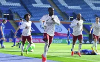 Leicester 1-3 Arsenal: Pepe - Willian tỏa sáng, Pháo thủ ngược dòng ấn tượng