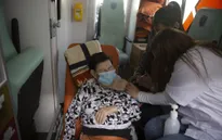 Israel vẫn chật vật vì COVID-19 dù có tỉ lệ tiêm vaccine cao nhất thế giới