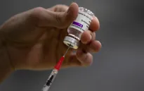 Người dân Đức hoan nghênh quyết định nối lại tiêm vaccine AstraZeneca
