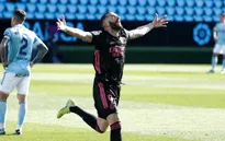 Celta Vigo 1-3 Real Madrid: Benzema tỏa sáng, Real vươn lên vị trí nhì bảng