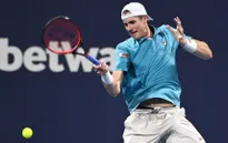 Vòng 3 đơn nam Miami mở rộng: John Isner và Bautista Agut giành quyền đi tiếp