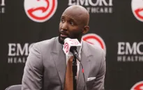 Atlanta Hawks sa thải HLV Lloyd Pierce