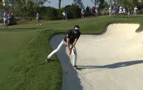 Những khoảnh khắc khó khăn tại giải golf WGC Championships