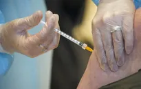 Đức điều chỉnh khuyến nghị về tiêm vaccine AstraZeneca