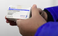Nhiều nước thông báo tạm đình chỉ sử dụng vaccine COVID-19 của Johnson & Johnson