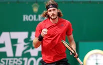 Vòng 2 Monte Carlo 2021: Tsitsipas đi tiếp, Berrettini bất ngờ dừng bước