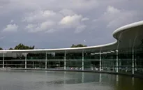 McLaren bán trụ sở đội đua nhằm trang trải chi phí hoạt động