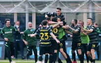 Juventus chia điểm tiếc nuối, Inter thắng kịch tính