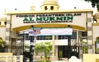 Indonesia mở lại trường học sau hơn một năm đóng cửa