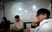 Giới trẻ Hàn Quốc dốc hầu bao, đổ xô đầu tư tiền ảo