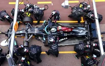 Mercedes lập kỷ lục đáng quên về pitstop