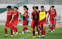 Chùm ảnh: Buổi tập thứ 2 của ĐT Việt Nam tại UAE
