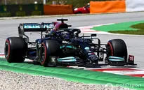 Lewis Hamilton giành vị trí xuất phát đầu tiên tại GP Tây Ban Nha