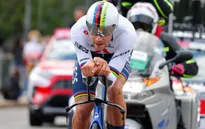 Filippo Ganna đạt thành tích tốt nhất ở chặng 1 giải xe đạp Giro d'Italia 2021