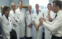 Tổng thống Pháp tuyên bố đã tiêm vaccine COVID-19