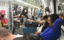 Singapore vừa phát triển kinh tế, vừa kiểm soát tốt dịch bệnh