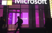 Microsoft gia nhập câu lạc bộ 2.000 tỷ USD