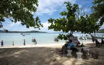 "Hộp cát Phuket" kỳ vọng “hồi sinh” du lịch Thái Lan