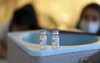 FDA: Vaccine COVID-19 của Johnson & Johnson có thể gây rối loạn thần kinh hiếm gặp