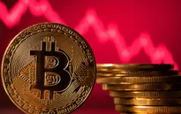 Bitcoin áp sát mốc 32.000 USD sau phát ngôn của Elon Musk