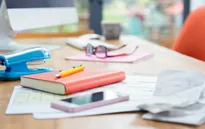 6 cách sắp xếp bàn làm việc “tiêu chuẩn” trong mùa giãn cách