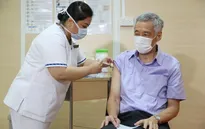 Thủ tướng Singapore kêu gọi không trì hoãn tiêm vaccine