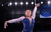 Sao đương thời: Sunisa Lee - Ngôi sao mới của TDDC Mỹ