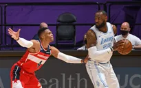 Los Angeles Lakers tạo "bom tấn" đầu tiên hè 2021