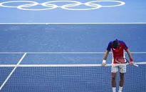 Novak Djokovic trắng tay rời Olympic Tokyo 2020