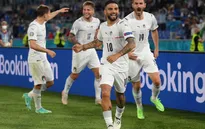 Trước bán kết UEFA EURO 2020, đi tìm những đội bóng ấn tượng nhất