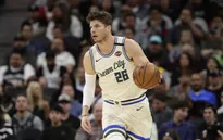 Brooklyn Nets ký hợp đồng với … máy photocopy cũ