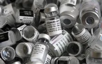Vì sao hàng triệu liều vaccine COVID-19 bị quá hạn, phải hủy bỏ?