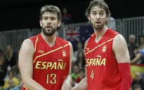 Anh em nhà Gasol chia tay đội tuyển bóng rổ Tây Ban Nha