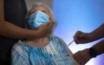 Vì sao mũi vaccine tăng cường không thể chấm dứt đại dịch?