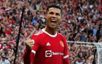 ẢNH: Ronaldo rực sáng trong ngày ra mắt Man Utd