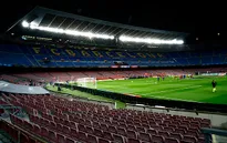 Barcelona gặp khó khăn trong việc bán vé trận mở màn Champions League