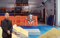 CEO SoftBank: Robot thông minh có thể hồi sinh nền kinh tế Nhật Bản