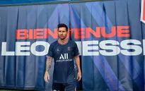 Paris Saint Germain phủ nhận tin đồn về mức đãi ngộ của Lionel Messi