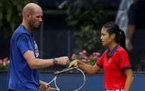 Emma Raducanu chia tay HLV Andrew Richardson