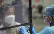 Thái Lan đặt mục tiêu tiêm một triệu liều vaccine mỗi ngày