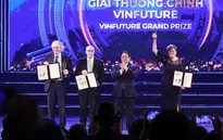 Ba nhà khoa học với công nghệ vaccine mRNA giành giải thưởng VinFuture trị giá 3 triệu USD