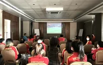 ĐT nữ Việt Nam xem băng, nghiên cứu đối thủ trước trận gặp Nhật Bản