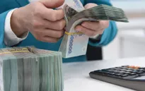Ngân hàng đồng loạt tăng mạnh lãi suất huy động