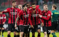 AC Milan vượt qua AS Roma trên sân nhà