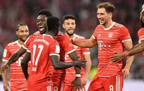 Thắng đậm Freiburg, Bayern Munich áp sát ngôi đầu Bundesliga