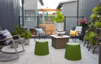 Những cách đơn giản để trang trí ban công chung cư