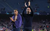Barca bị loại khỏi Champions League, Xavi vẫn mơ ăn 4